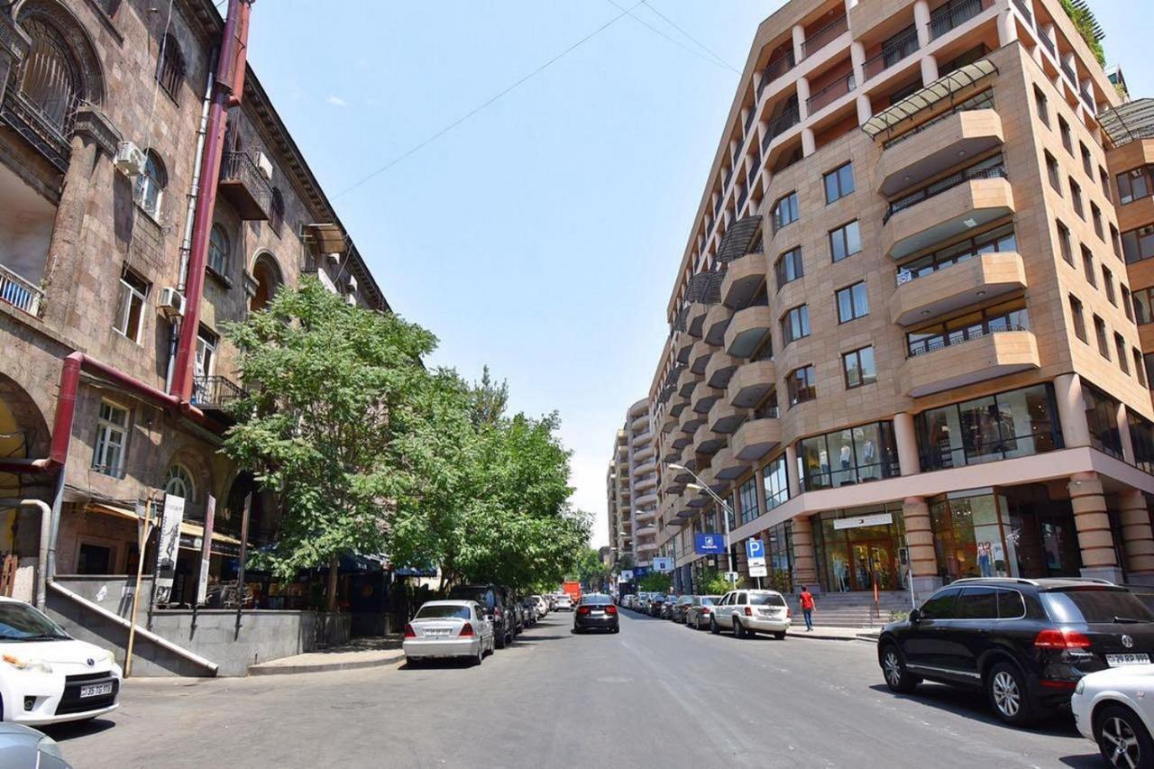 Northern Avenue - Teryan Crossroads 3Bedroom Grand Duplex Tt444 Yerevan Exterior photo